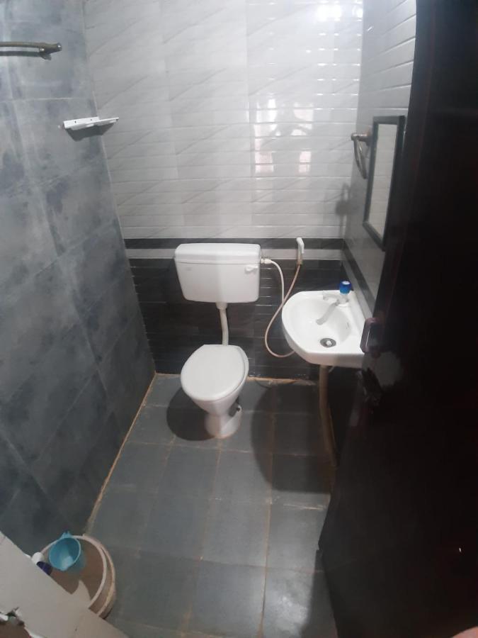 Shree Sairenu Near Maruthamalai And Bharathiyar Univ And On The Way To Near Isha Adiyogi Hotel Marudhamalai Exterior photo